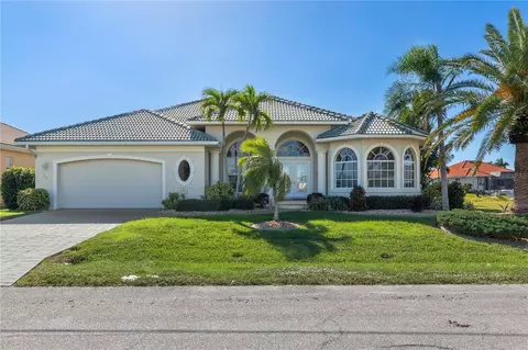 221 Freeport Ct, Punta Gorda, FL 33950
