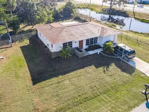 2122 Kader St, Port Charlotte, FL 33952