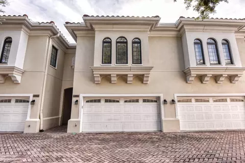 3806 Villas Del Sol Ct, Tampa, FL 33609