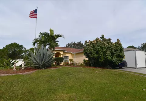 2749 Embassy Rd, North Port, FL 34291
