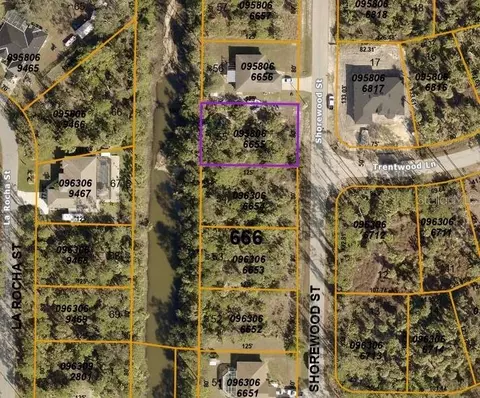 Shorewood Street, North Port, FL 34286