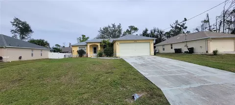 2034 Roanoke Rd, North Port, FL 34288