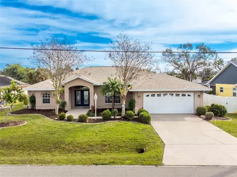 240 Torrington St, Port Charlotte, FL 33954