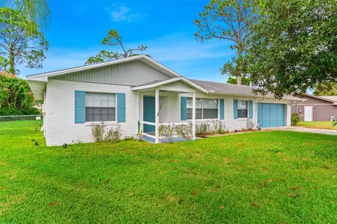130 Springwood Dr, Daytona Beach, FL 32119