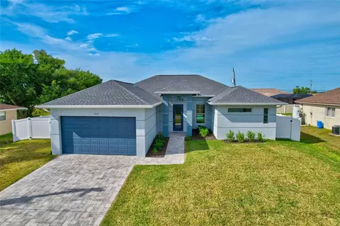 1416 NE 9th Pl, Cape Coral, FL 33909