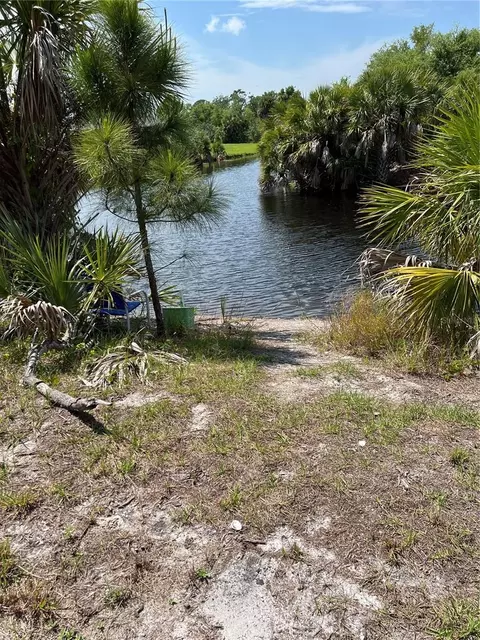 7881 Pinedale Dr, Port Charlotte, FL 33981