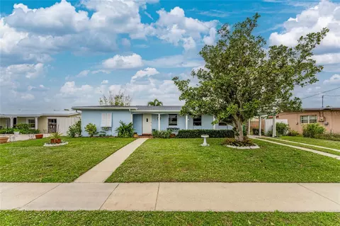 351 Duxbury Ave, Port Charlotte, FL 33952