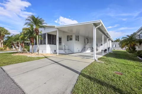2100 Kings Hwy #99, Port Charlotte, FL 33980