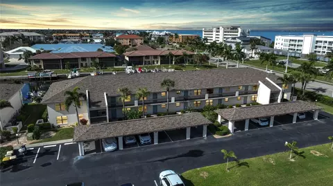 233 Coldeway Dr #B4, Punta Gorda, FL 33950