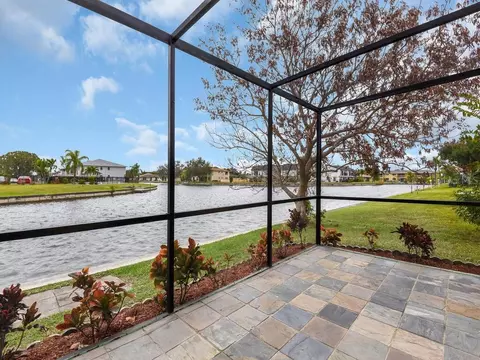 1249 SE 8th St #110, Cape Coral, FL 33990