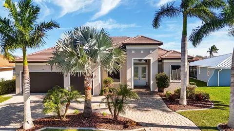 330 Capri Isles Ct, Punta Gorda, FL 33950