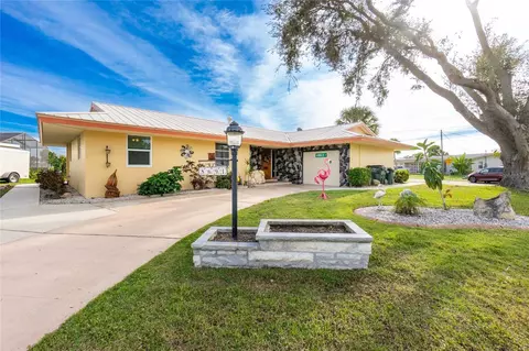 8691 Sydney Ave, North Port, FL 34287
