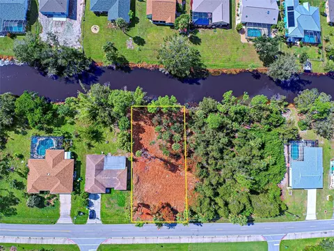 1223 Beacon Dr, Port Charlotte, FL 33952
