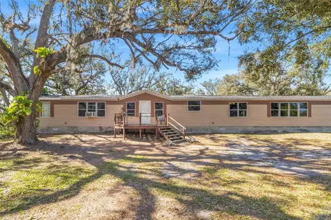 2221 NW Eucalyptus Ave, Arcadia, FL 34266