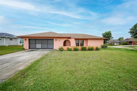 885 Roseway Ter NW, Port Charlotte, FL 33948