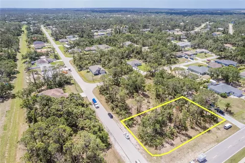 S Chamberlain Boulevard, North Port, FL 34286
