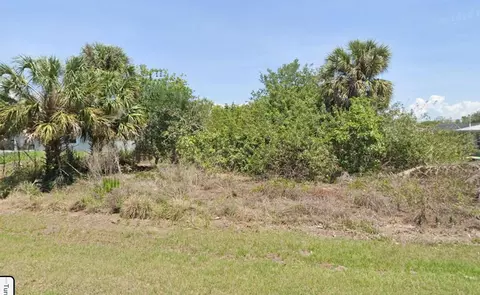 7146 Plantation St, Englewood, FL 34224