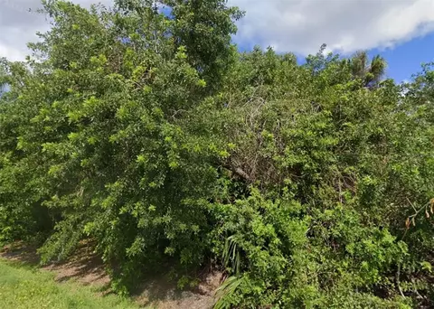 1200 Coral Ridge Dr, Punta Gorda, FL 33950
