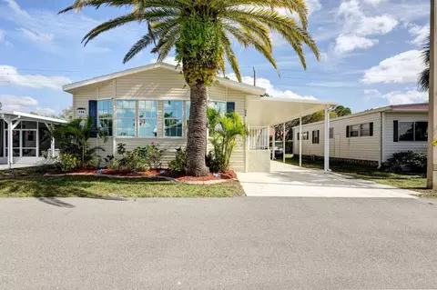 2100 Kings Hwy #556, Port Charlotte, FL 33980