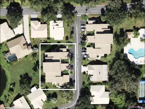 600 Carriage House Ln #101, Nokomis, FL 34275
