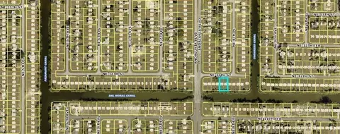 810 NE 12th St, Cape Coral, FL 33909