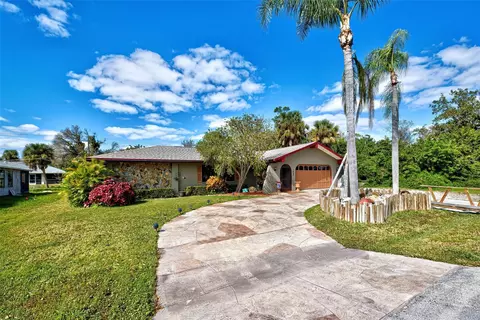 1349 Eagle St, Port Charlotte, FL 33952