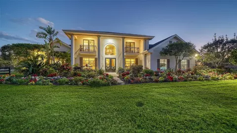7352 Hawkins Rd, Sarasota, FL 34241