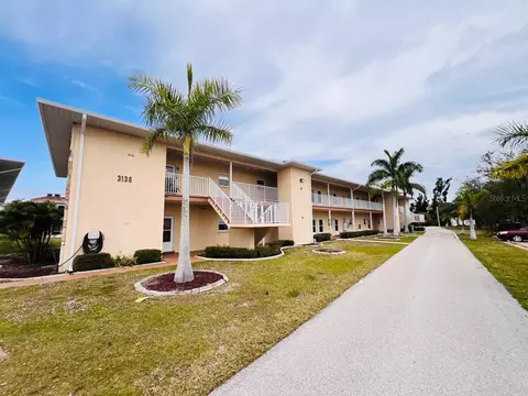 3136 Harbor Blvd #2B, Port Charlotte, FL 33952