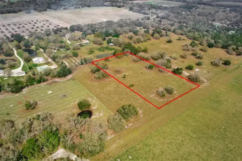 SE Langfang Avenue, Arcadia, FL 34266