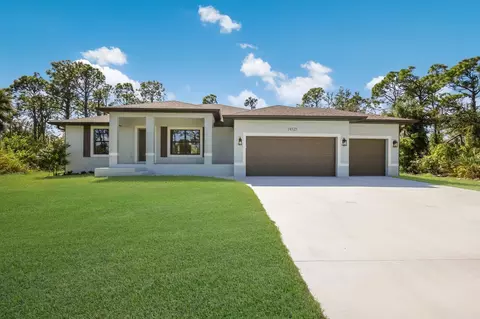 13372 Rayburn Ln, Port Charlotte, FL 33981