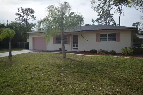 537 Meridan Ave NW, Port Charlotte, FL 33952