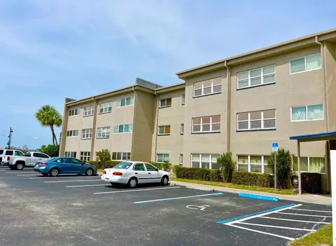 3100 Harbor Blvd #305, Port Charlotte, FL 33952