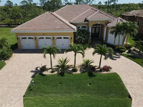 333 Trieste Dr, Punta Gorda, FL 33950