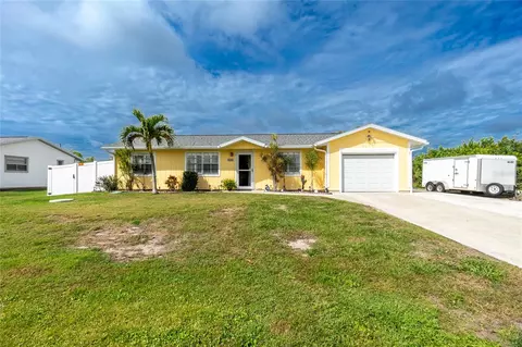 6233 Sunnybrook Blvd, Englewood, FL 34224