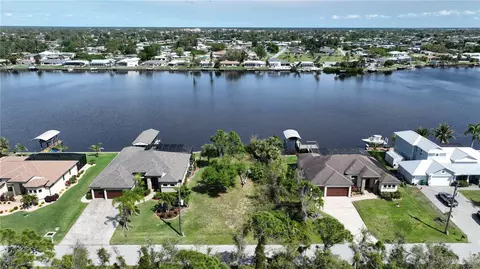 357 Springview Cir NW, Port Charlotte, FL 33948