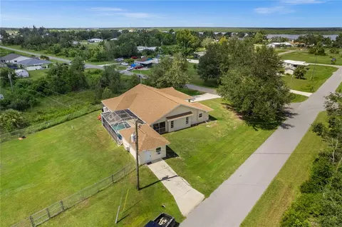 390 Bolender St, Punta Gorda, FL 33982