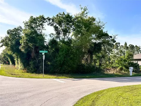 167 Independence St, Port Charlotte, FL 33954