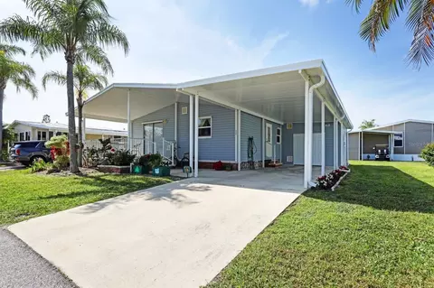 2100 Kings Hwy #1028, Port Charlotte, FL 33980