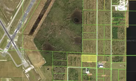 8292 Holmes Blvd, Punta Gorda, FL 33982