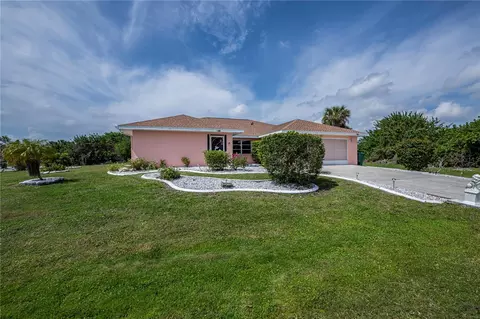114 Lenoir St NW, Port Charlotte, FL 33948