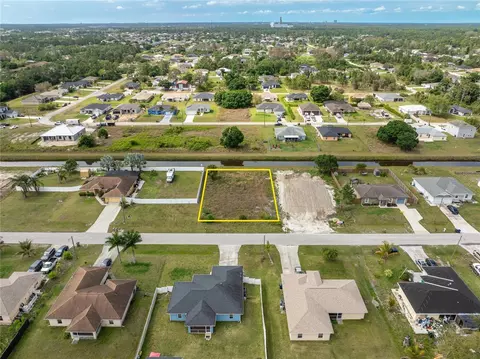 1011 Chaplin Ave, Lehigh Acres, FL 33971