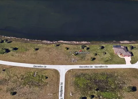 61 Carnation Dr, Placida, FL 33946