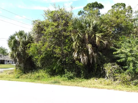 18496 Quaint Ave, Port Charlotte, FL 33948