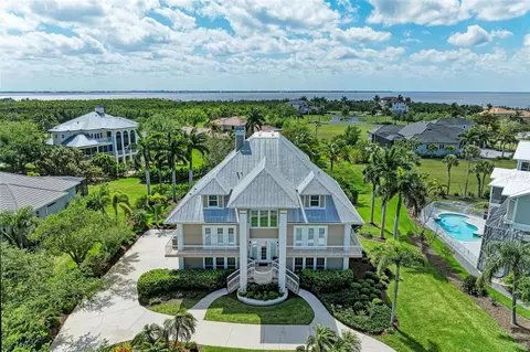 4520 Grassy Point Blvd, Port Charlotte, FL 33952