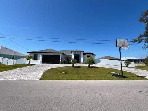 138 SW 35th Ave, Cape Coral, FL 33991
