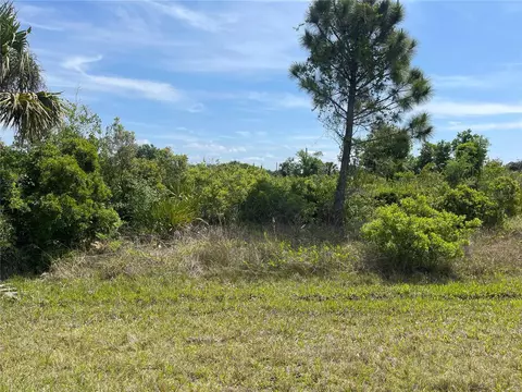 250 Albion St, Port Charlotte, FL 33953