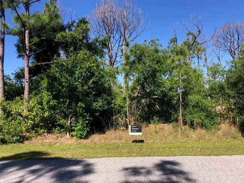 7199 Batavia St, Englewood, FL 34224