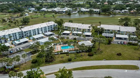 400 Cerromar Cir N #101, Venice, FL 34293