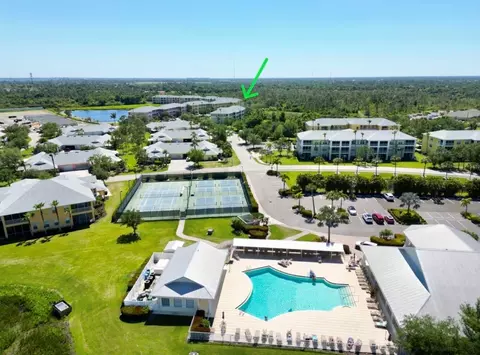 2121 Heron Lake Dr #202, Punta Gorda, FL 33983