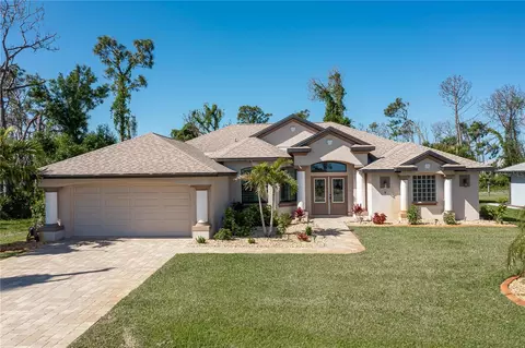 9 Pinehurst Ct, Rotonda West, FL 33947